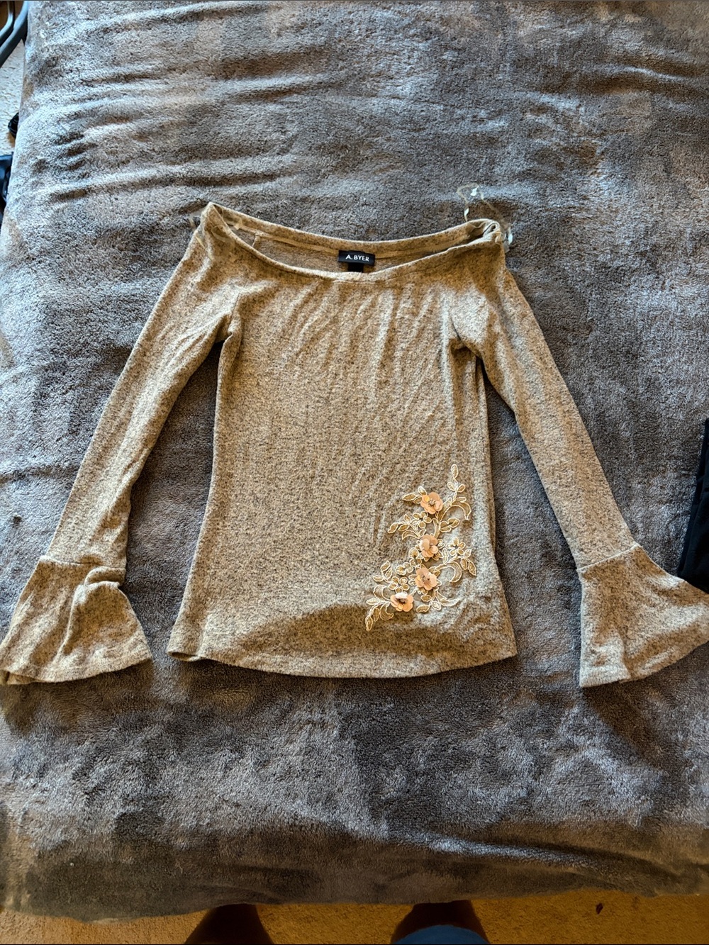A. Byer Taupe Off-Shoulder Knit Top with Floral Appliqué